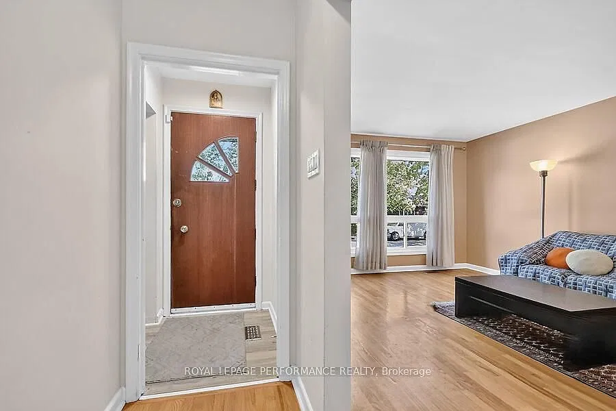 3 bed, $2,600 — Photo 3
