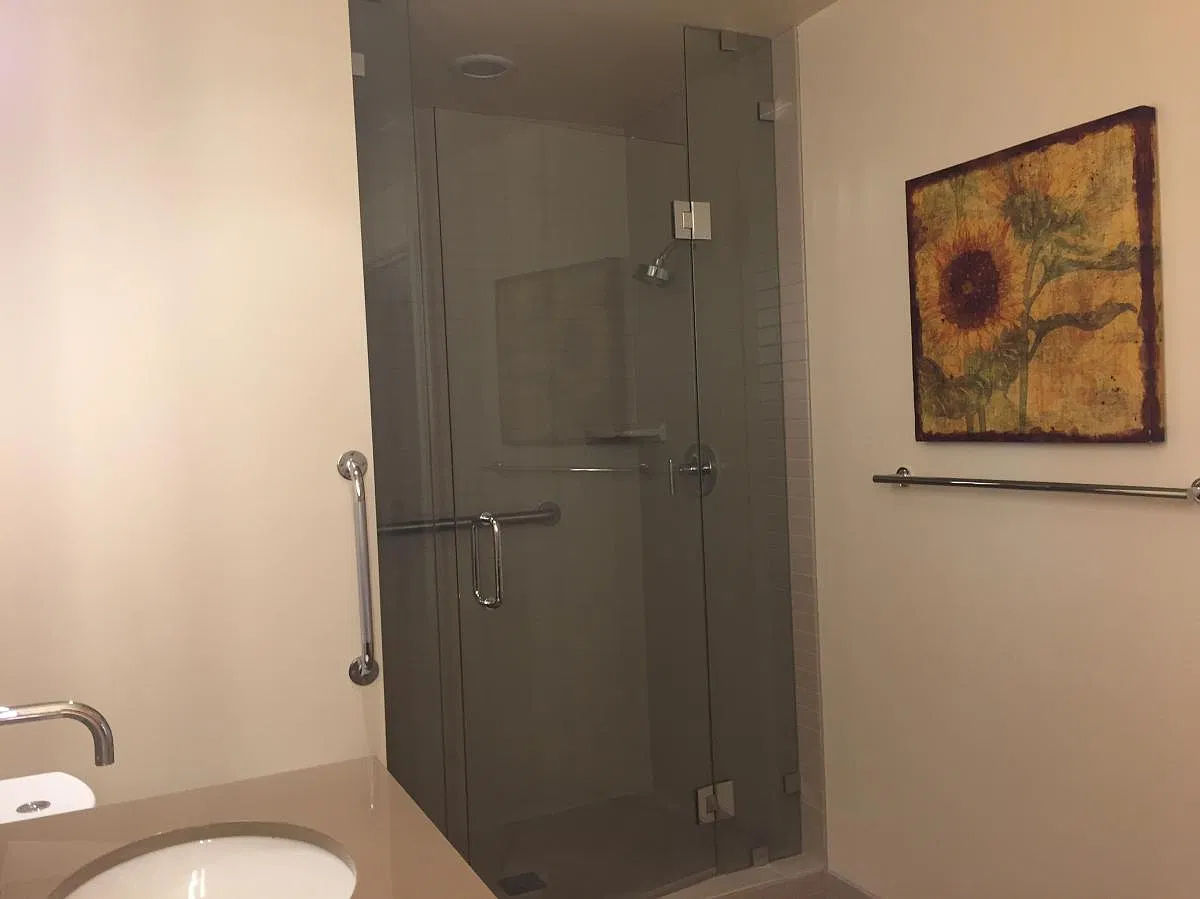 1 bed, 854 sqft, $1,800 — Photo 3