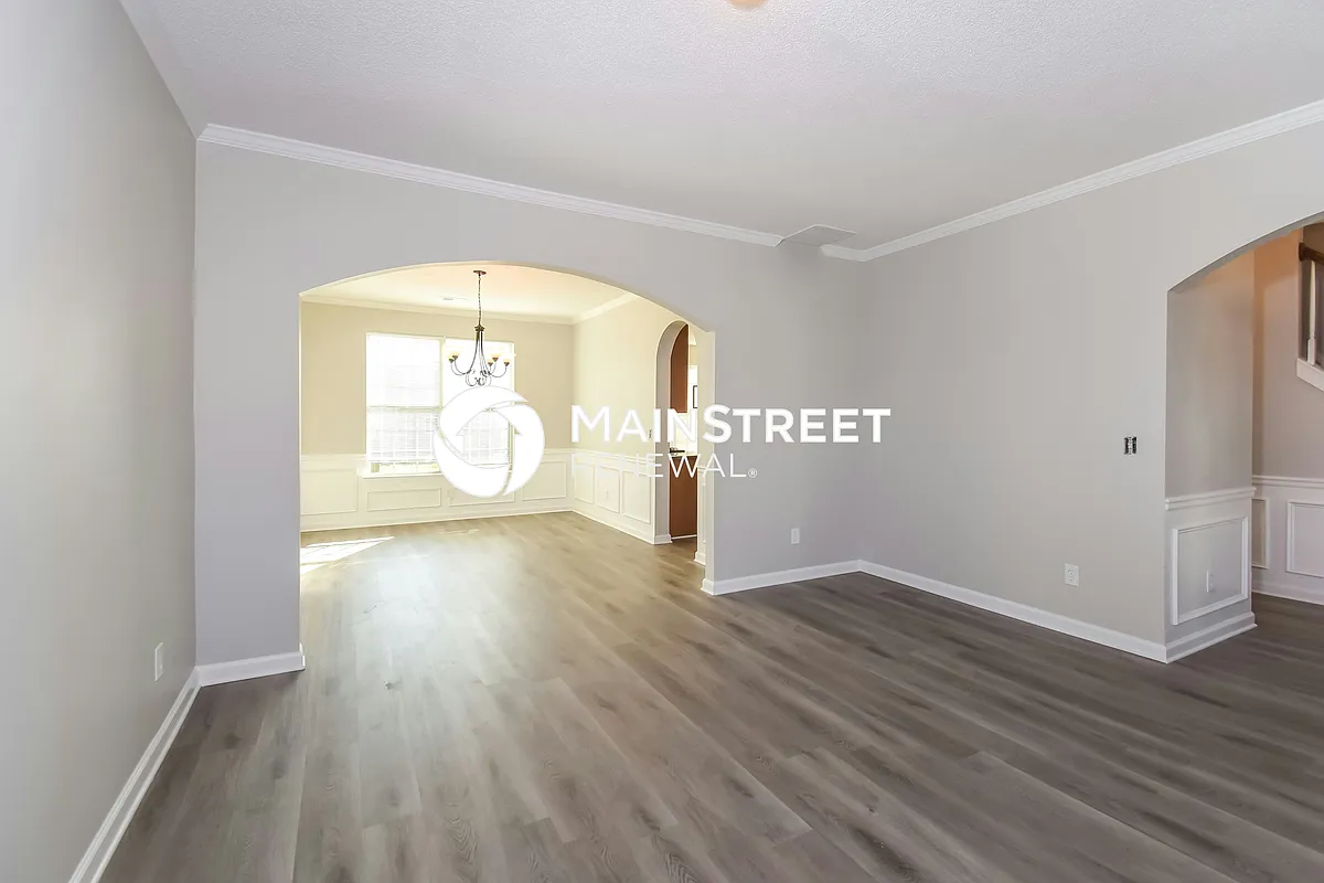 Living Room - 35 Hamilton Blvd NW