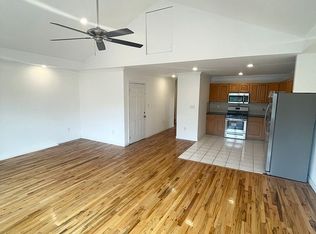 599 Jackson Ave FLOOR 3, Bronx, NY 10455