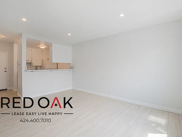 10285 Tujunga Canyon Blvd #205 — Photo 10