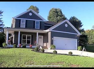 7357 Cornell Rd, Montgomery, OH 45242