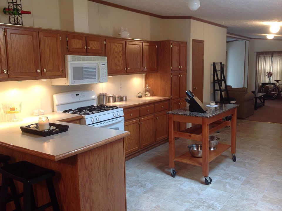 1st image of 2581 Shakespeare Ln