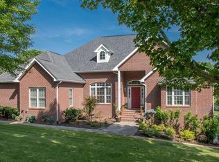 207 Roscommon Dr, Bristol, TN 37620