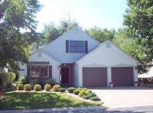1267 Vanderburgh Dr, Valparaiso, IN 46385