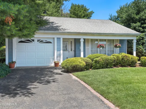30 Hastings Road, Manchester, NJ 08759