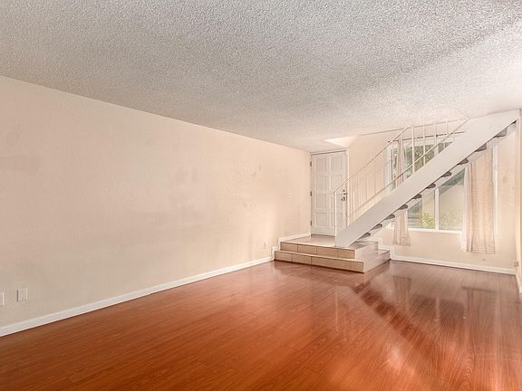 5th image of 5634 S Captain Kidd Ct Unit C