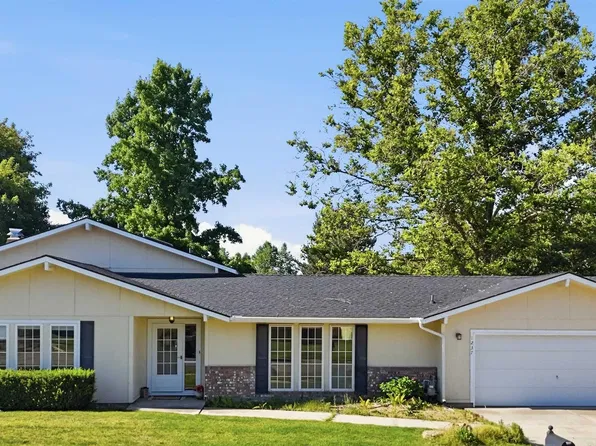 1237 E Cerramar Ct, Eagle, ID 83616