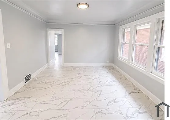 2 bed, $1,150 — Photo 2
