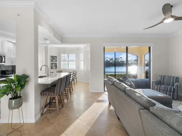 9727 Acqua Ct Unit 417, Naples, FL 34113