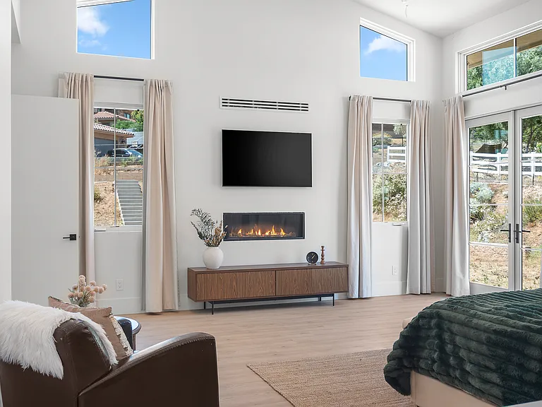 9817 Lorraine Ridge Trl — Photo 46