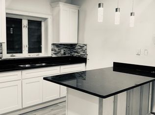 472 Sumner St APT 1, Boston, MA 02128