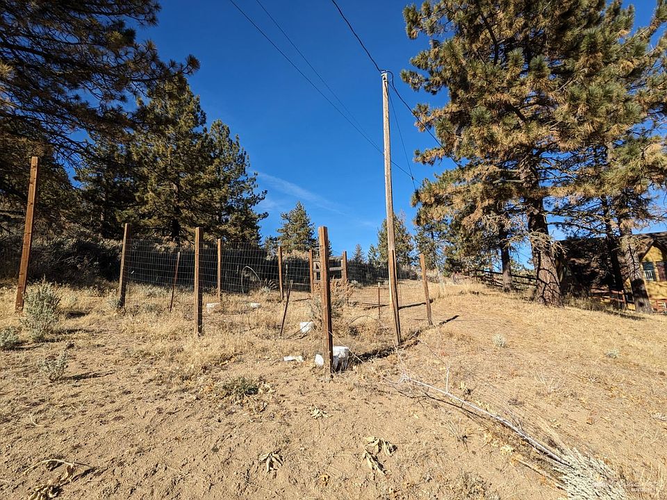 2nd image of 25880 Jacaranda Dr
