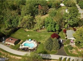 3720 Blenheim Rd, Phoenix, MD 21131