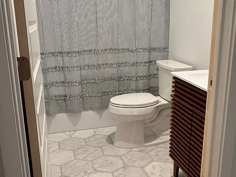 2218 N Elderberry Dr #1 — Photo 5
