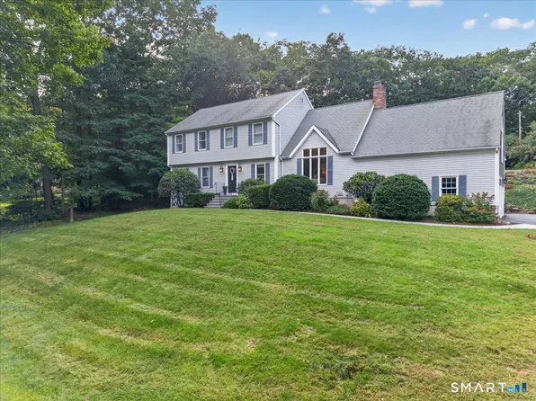 44 Coventry Way, Guilford, CT 06437