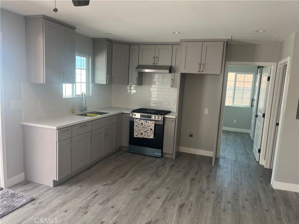 10840 Van Ruiten St
