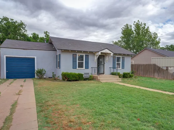 2020 N 1st St, Tahoka, TX 79373