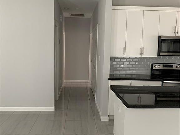 5th image of 805 E La Cantera Ave APT 1