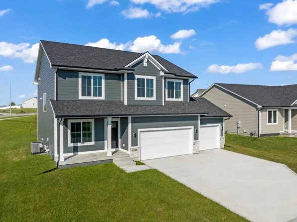 6720 Bright St, Johnston, IA 50131