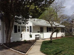 5 Windsor Rd, Edison, NJ 08817