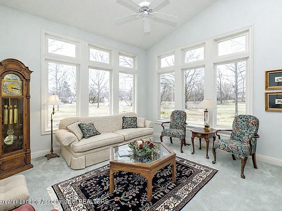 5th image of 1825 Rowley Rd