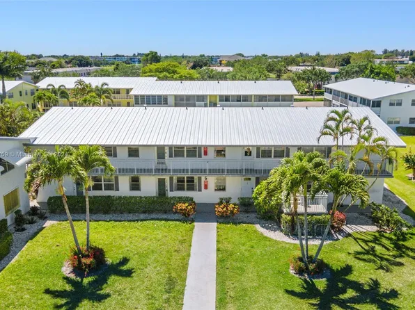 149 Sheffield St #G, Wellington, FL 33414