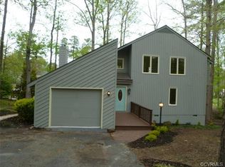 13814 Sterlings Bridge Rd, Midlothian, VA 23112