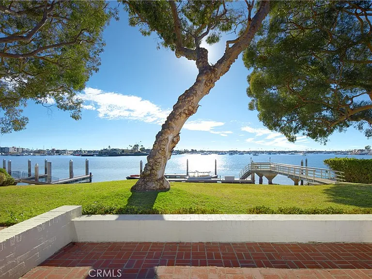 20 Harbor Is — Photo 10