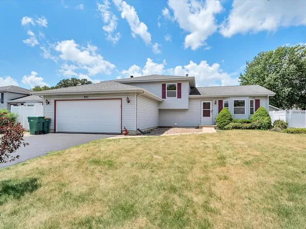 885 Redwood Dr, Elwood, IL 60421