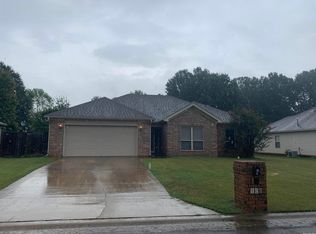 108 Seminole Cir, Austin, AR 72007