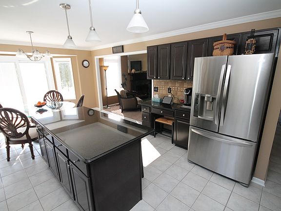 5th image of 14762 Canary Dr