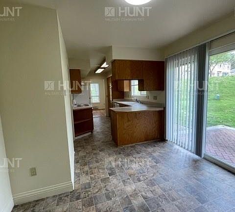 5th image of 3016 Albacore Cir #G17