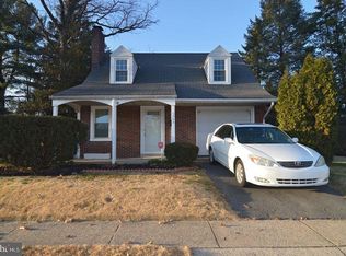 1307 Howard Pl, Reading, PA 19601