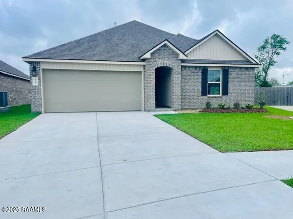 521 Broussard Hill Dr, Broussard, LA 70518