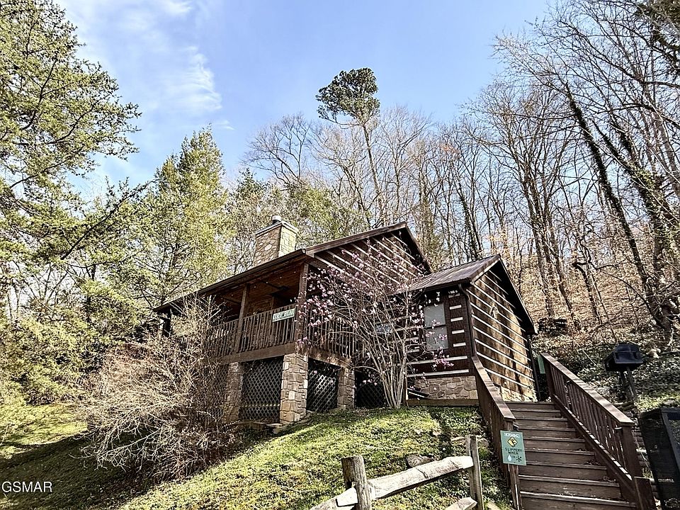 1st image of 140 Smoky Mountain Way
