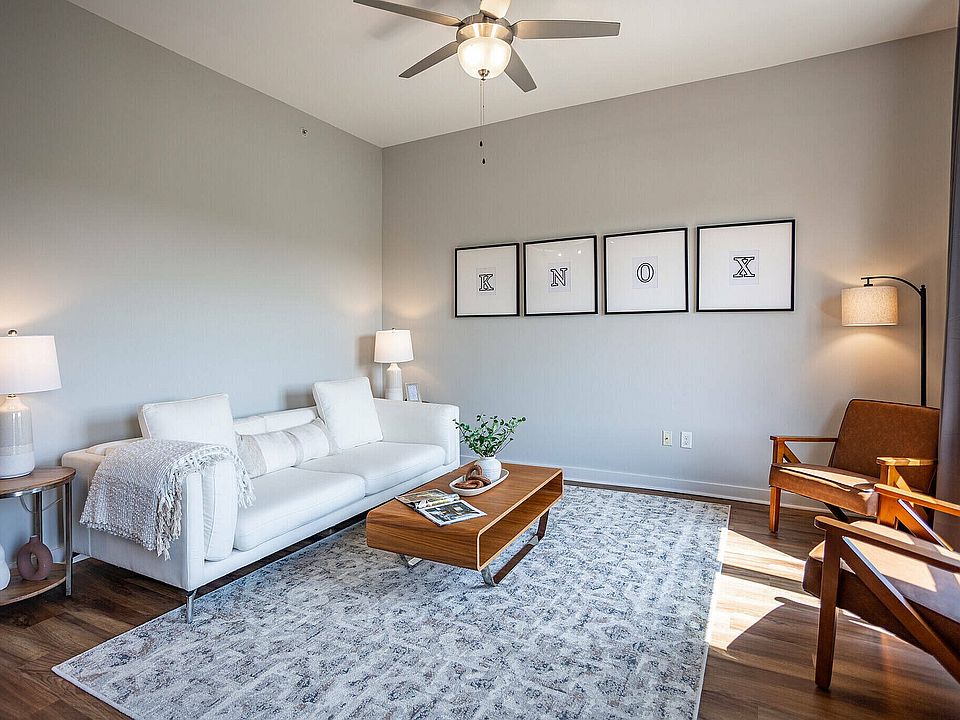 10+ Foot Ceilings in Every Home