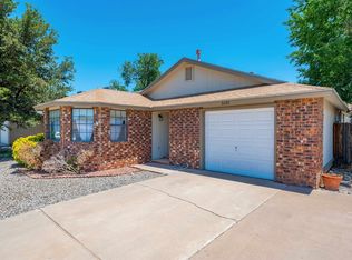 2220 Idaho Dr, Alamogordo, NM 88310
