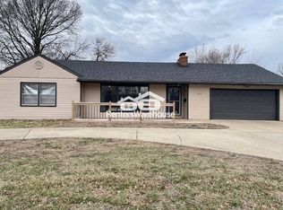 3710 S Sterling Ave, Independence, MO 64052