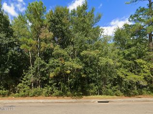 6401 Frederick St, Moss Pt, MS 39563