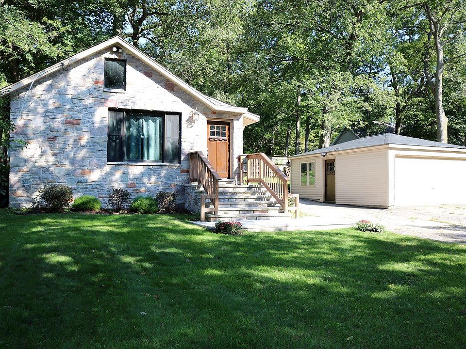 1st image of 6N921 Jackson Ave