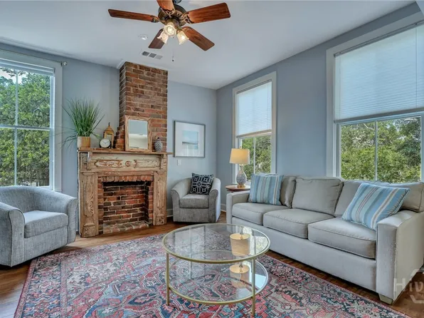 220 Houston Street, Savannah, GA 31401