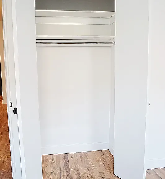 452 Suydam St #1R — Photo 7