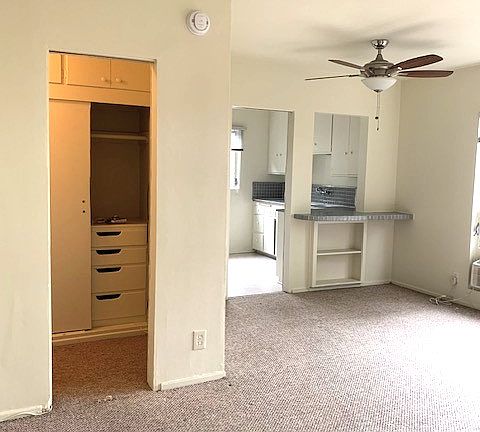 2nd image of 1933 Grace Ave APT 6