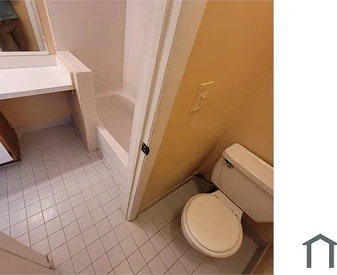 1051 Jefferson Dr #H — Photo 8