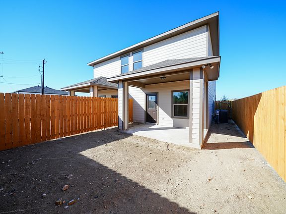 2nd image of 5303 Vista Trail Dr