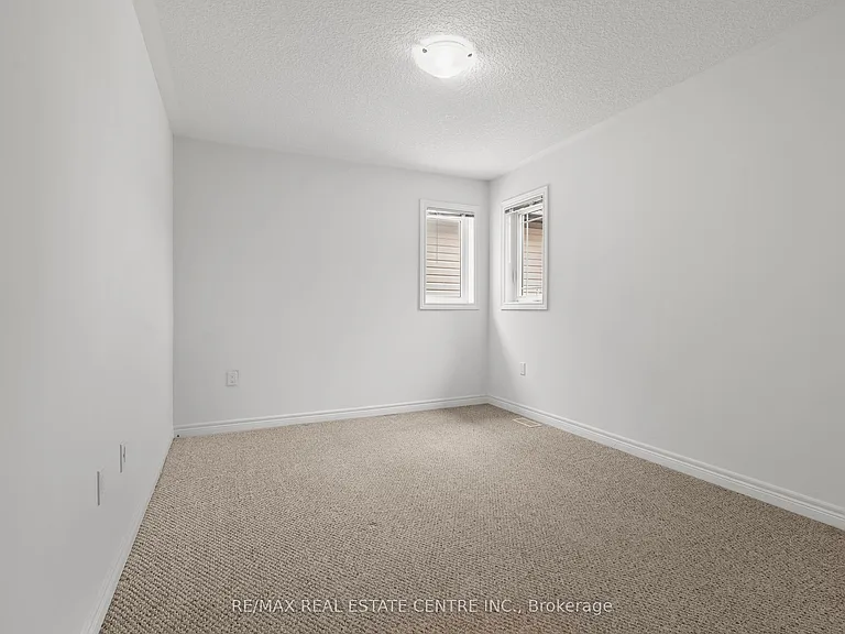 56 Rockledge Dr — Photo 20