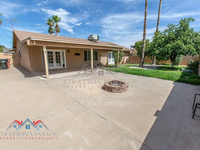 10700 E Hope Dr — Photo 42