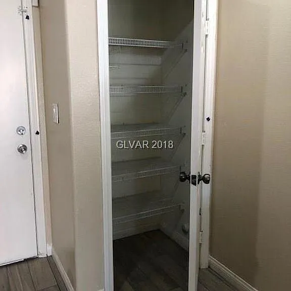 9248 Weeping Water Ave — Photo 9