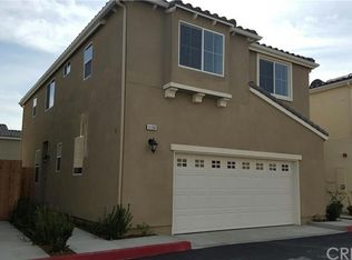 11138 Laughlin Ln, North Hollywood, CA 91606
